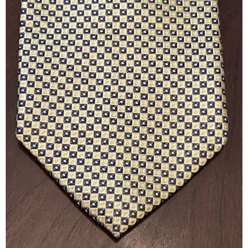 Haines & Bonner Of London Gold Blue Hand Made 100% Silk Made In China